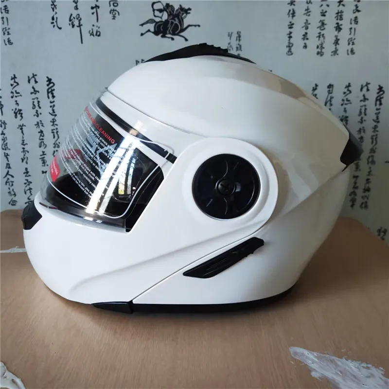 Motorcycle Helmet Inner Sun Visor Lens - Casco modular para motocicleta con visera